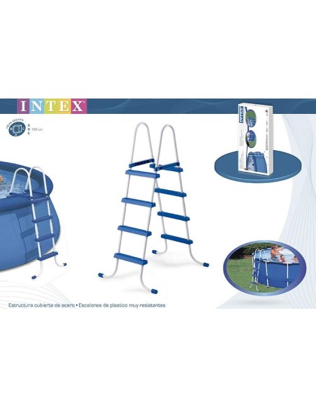 Escada Intex de estrutura de aço recoberto. Tem 4 pedais de cor azul, resistente e com sistema de reforço. Escada de fácil motag