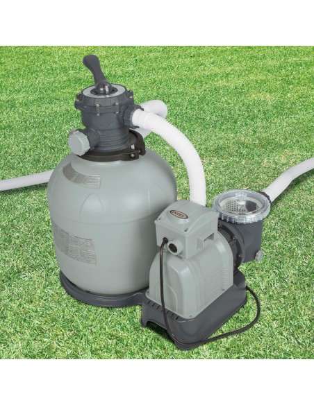 Bomba de areia Intex com capacidade de filtragem de até 12.000L/h com pré-filtro. Adequada para piscinas elevadas de até 60.000