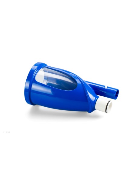 Depósito de plástico azul e transparente onde se armazenam os detritos recolhidos pelo aspirador do kit de manutenção deluxe da